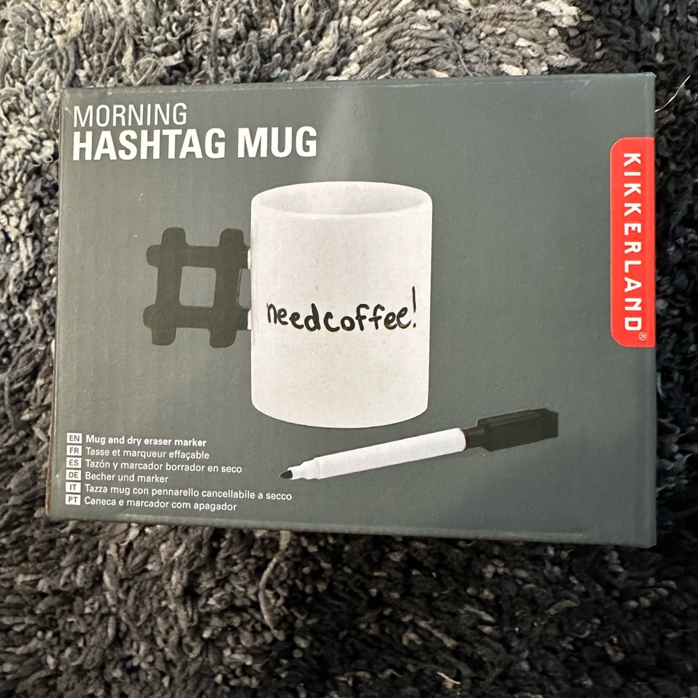 NWT Kikkerland White Hashtag Mug with Black Marker